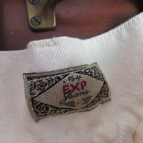 Ivory Denim Cuffed Shorts EXP JEANS 9/10 - Picture 2 of 5